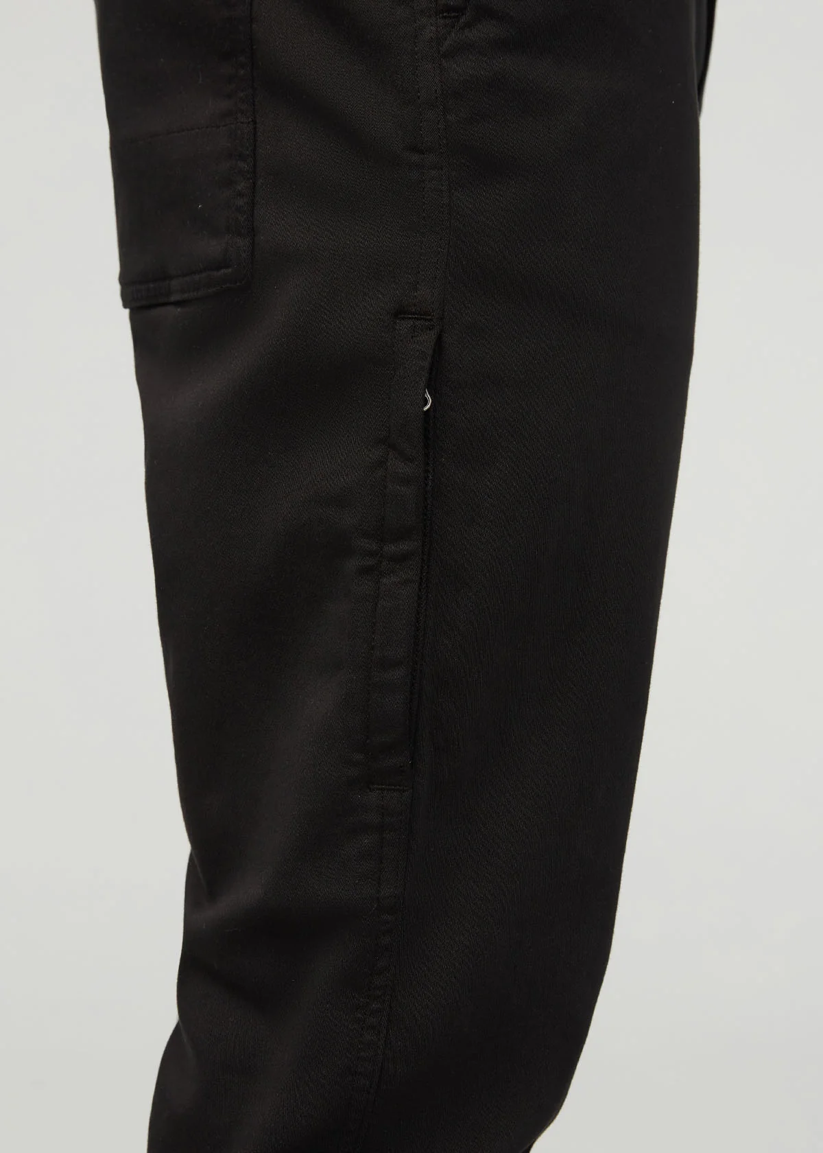 No Sweat Jogger - Black - Image 7