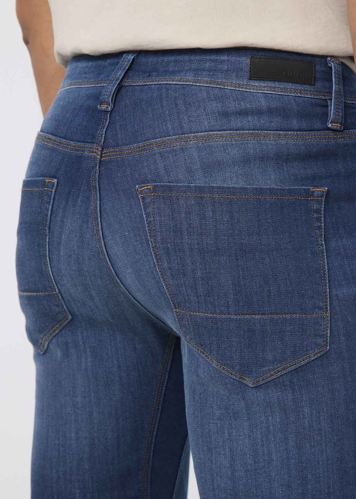 Performance Denim Lite Slim Straight - Worn In Indigo - Image 6