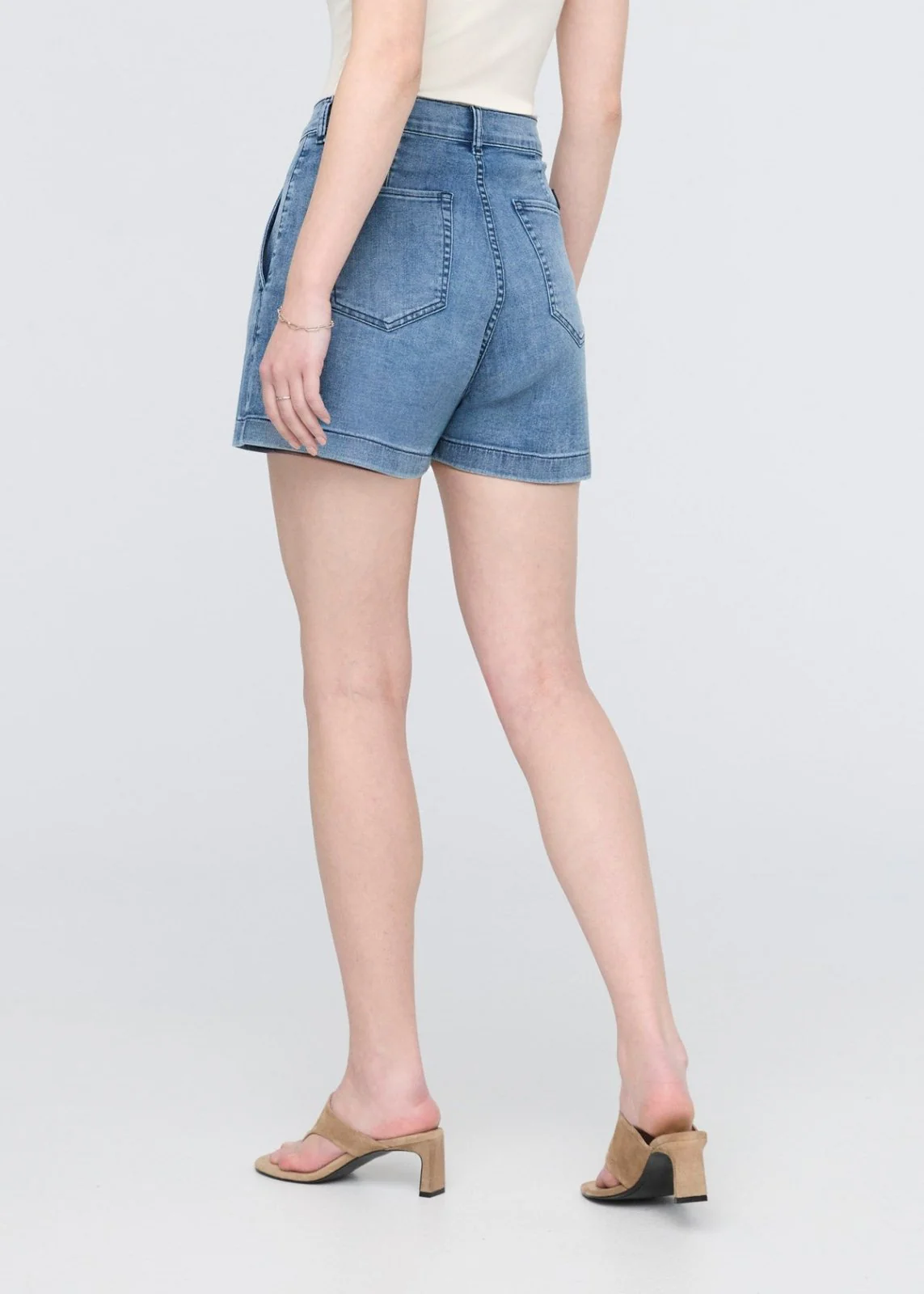 Performance Denim Lite Pleated Short - Slate Indigo - Image 4