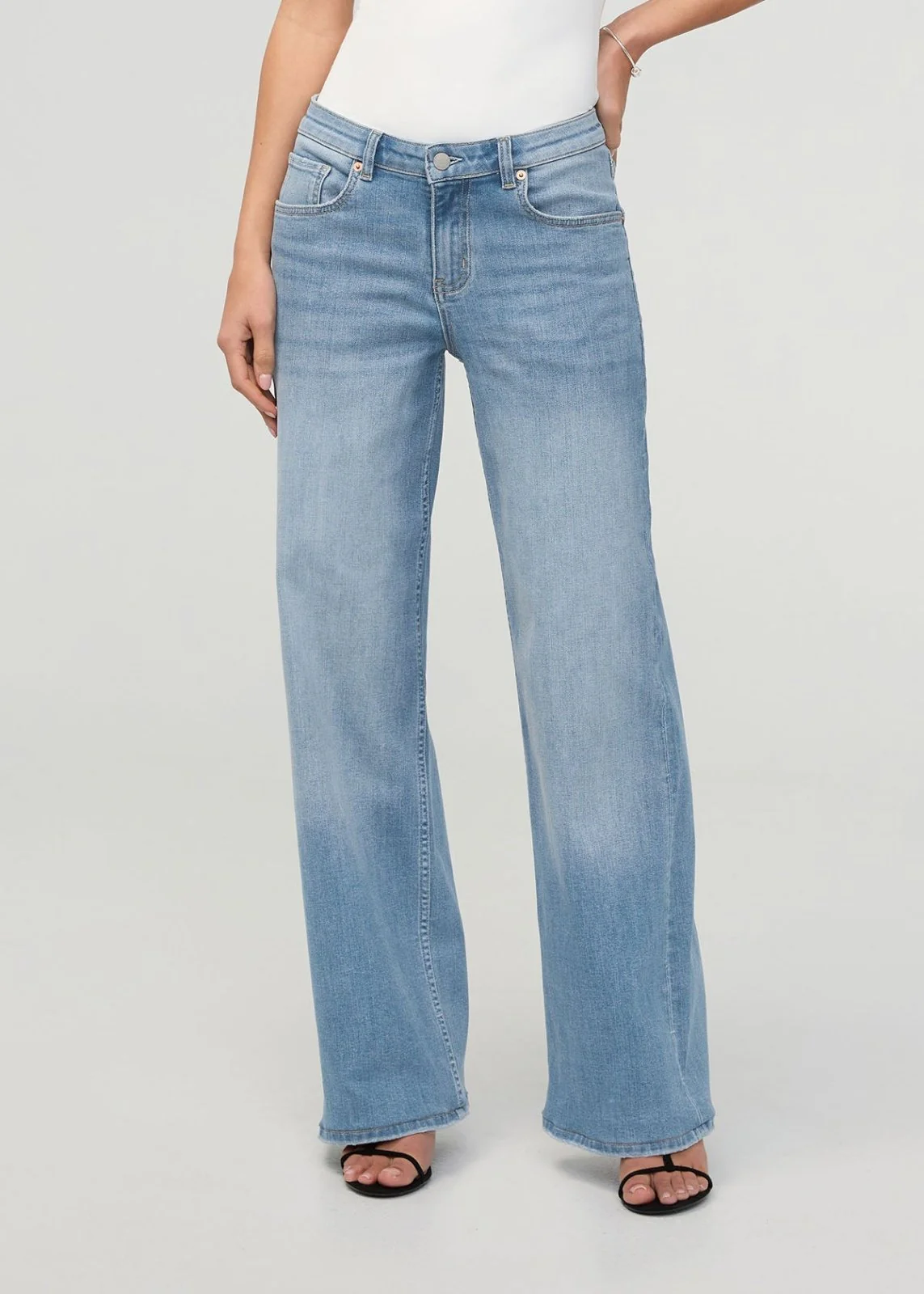 Performance Denim+ Mid Rise Loose Straight - Image 2