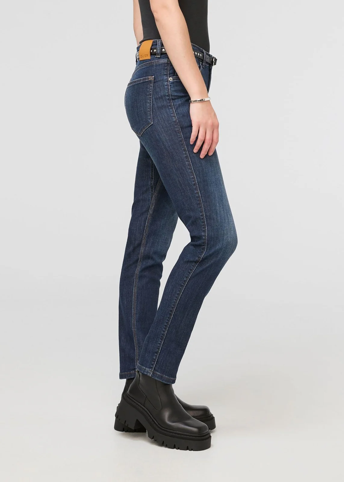 Performance Denim Girlfriend - Heritage Blue - Image 4