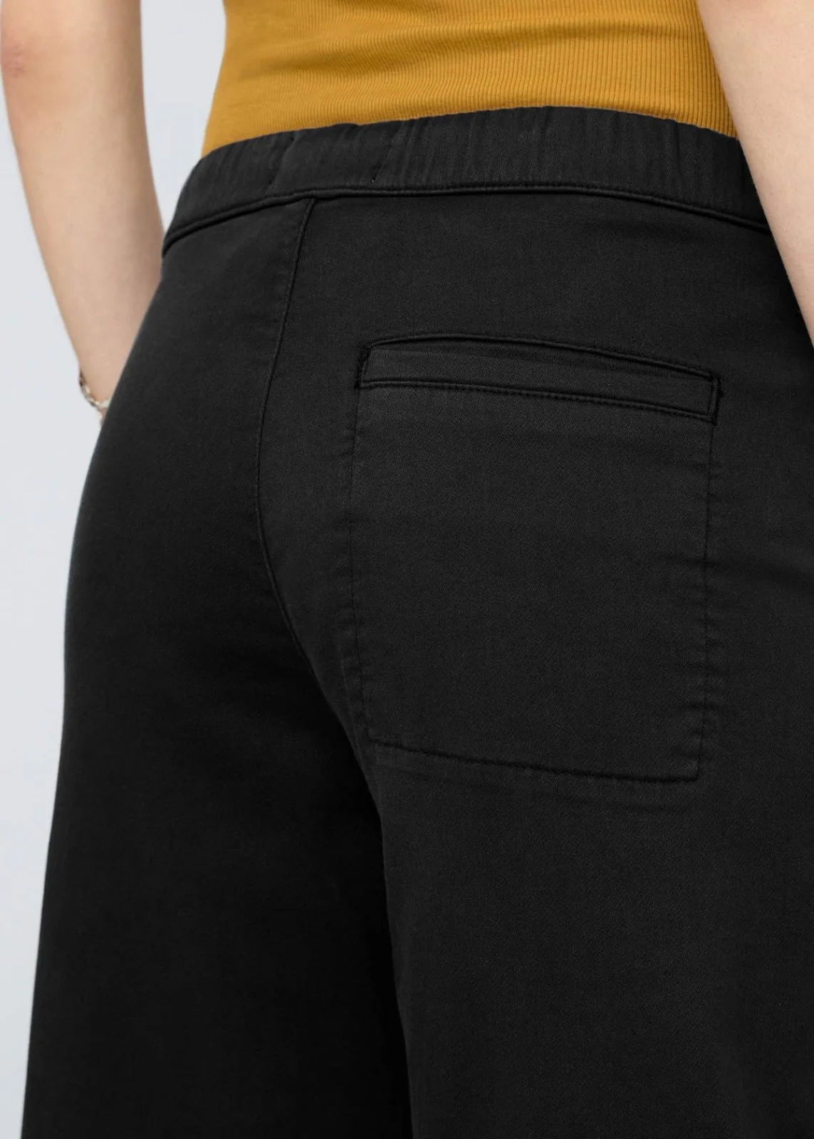 No Sweat Wide Leg Pant - Black - Image 6